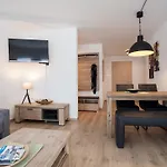 Welcome In - Met Eigen Parkeerplaats, Gelegen Aan De Skilift En Bikepark, Fiets- En Skiberging Appartement *